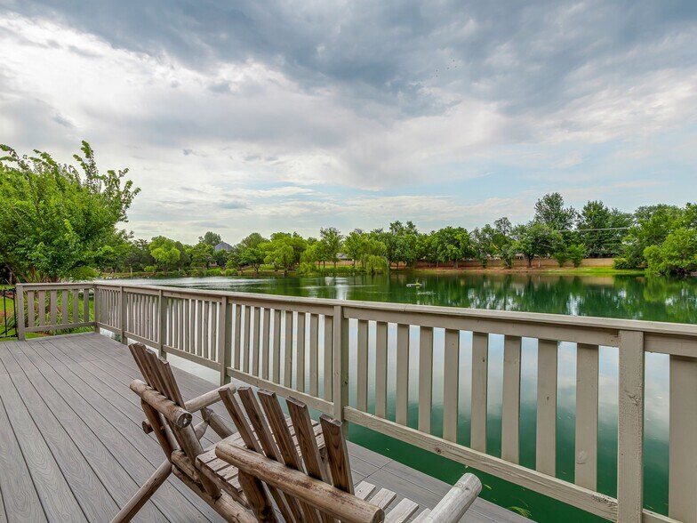 More Photos Of 2232 Bridgeview Blvd, Edmond Office Residential For Lease