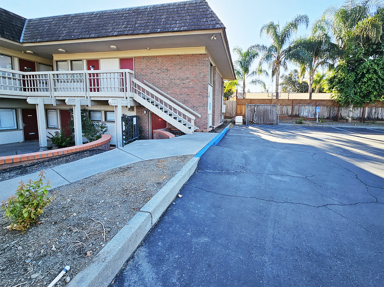 More Photos Of 2021 Ygnacio Valley Rd, Walnut Creek Medical For Lease