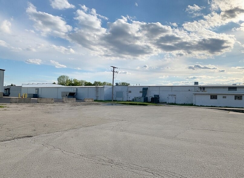 More Photos Of 1150 McConnell Rd, Woodstock Warehouse For Sale
