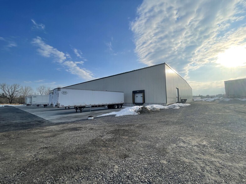 More Photos Of 128 Park Dr, Fultonville Industrial For Lease