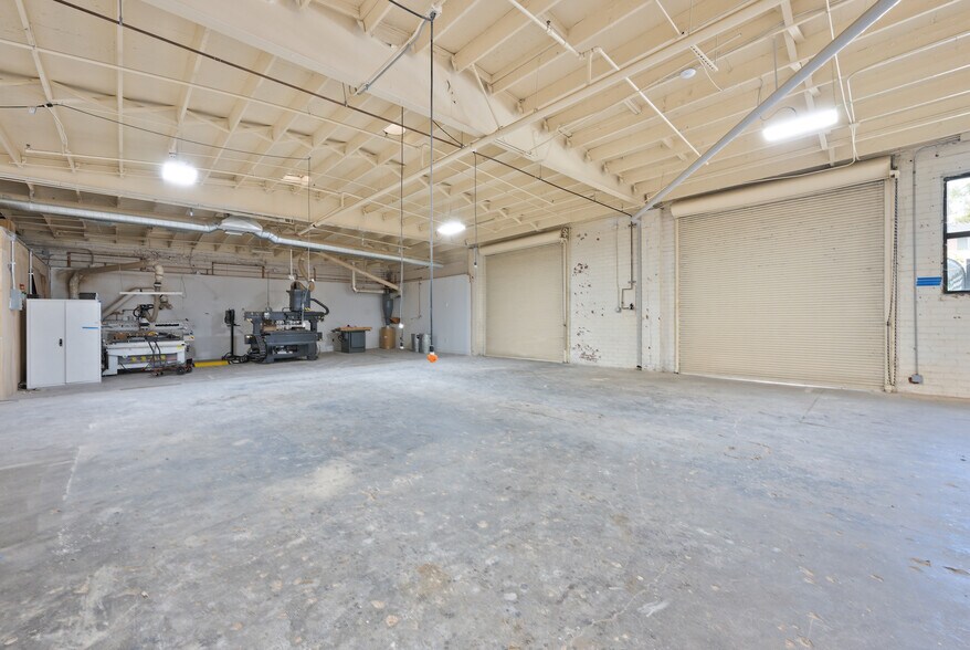 More Photos Of 729 Centinela Ave, Inglewood Industrial For Lease