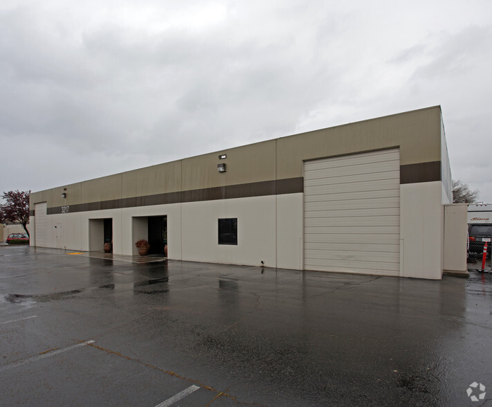 Primary Photo Of 3217 Fitzgerald Rd, Rancho Cordova Warehouse For Sale