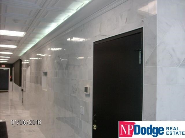 More Photos Of 1406 Fort Crook Rd S, Bellevue Office Residential For Lease