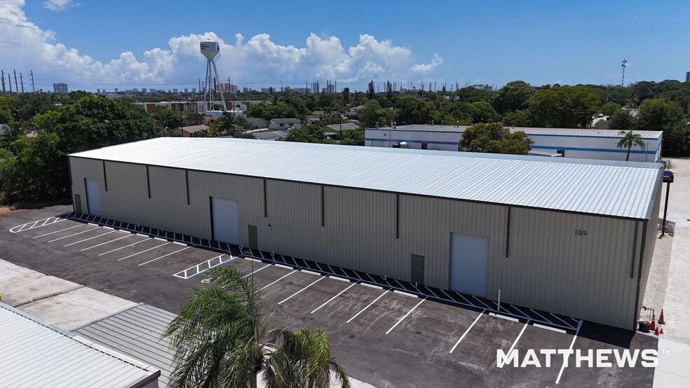 Primary Photo Of 1319 53rd st, Mangonia Park Warehouse For Sale