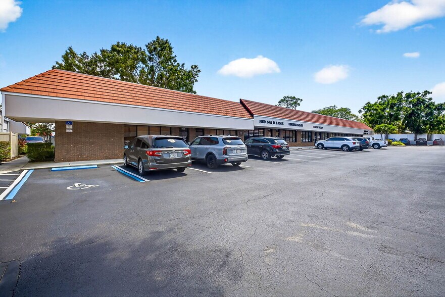 More Photos Of 36310-36472 Us Hwy 19 N, Palm Harbor Medical For Lease