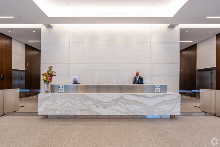 More Photos Of 300 Mission St, San Francisco Office For Lease