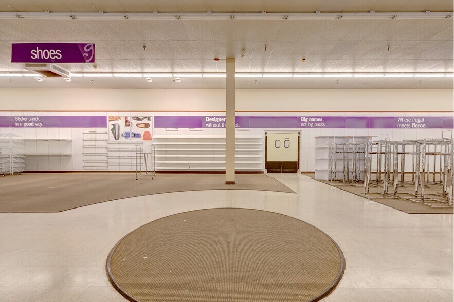 More Photos Of 2145 E State Road 54, Linton Freestanding For Sale