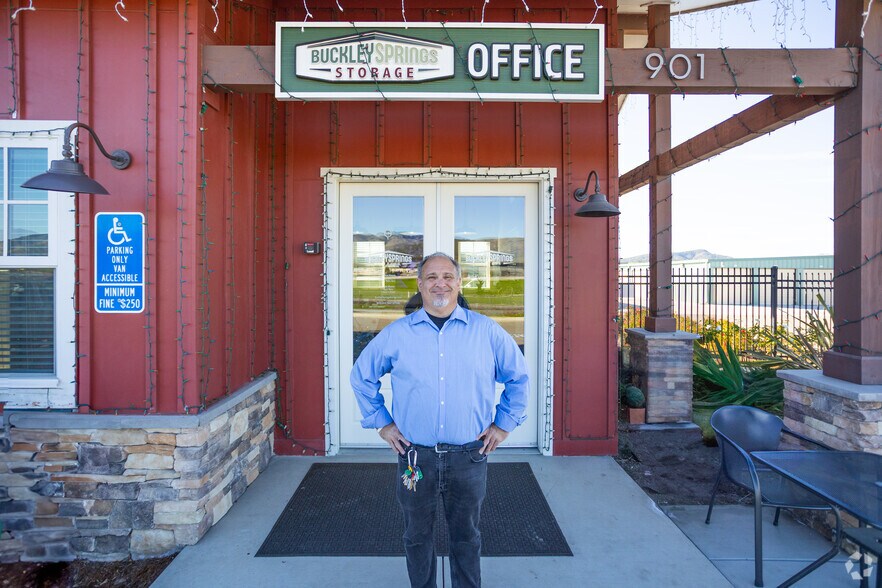 More Photos Of 901 Buckley Rd, San Luis Obispo Self Storage For Lease