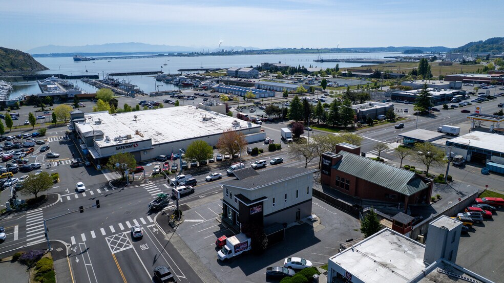 More Photos Of 1202 Commercial Ave, Anacortes Office For Sale