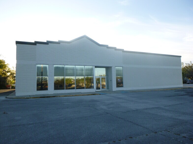 Primary Photo Of 3100 SW College Rd, Ocala Unknown For Lease