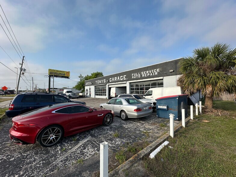 More Photos Of 5541 US Highway 19, New Port Richey Auto Repair For Sale
