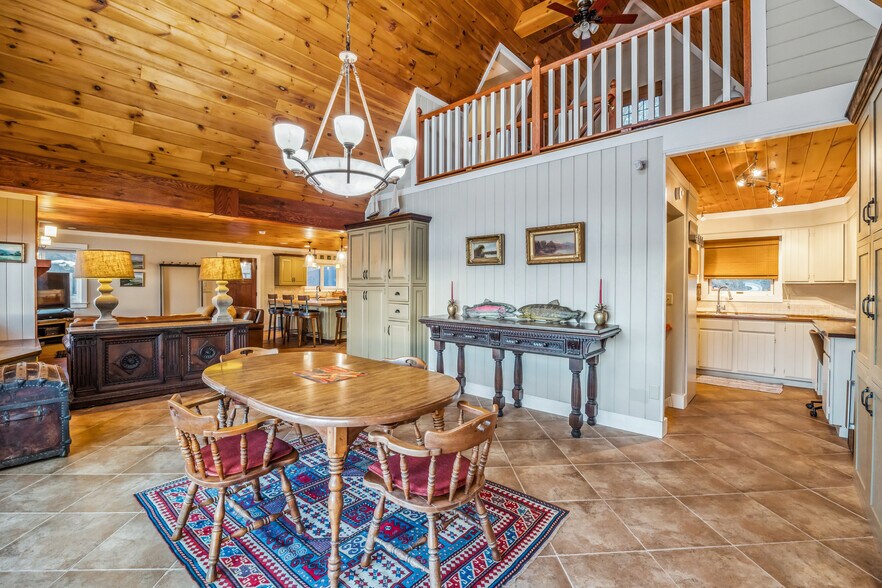 More Photos Of 4555 Davies Rd, Burdett Specialty For Sale