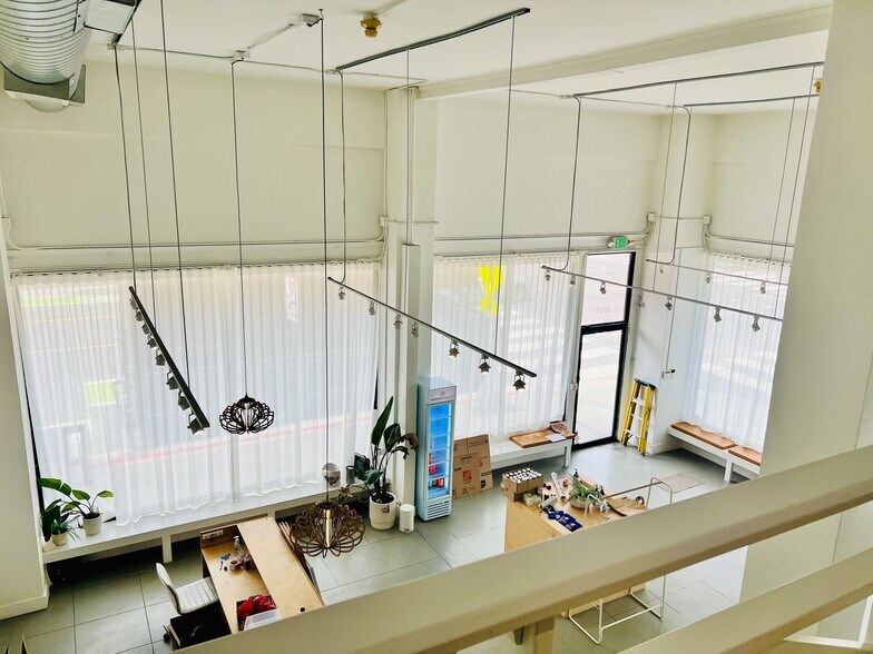 More Photos Of 3001-3013 Main St, Santa Monica Apartments For Lease