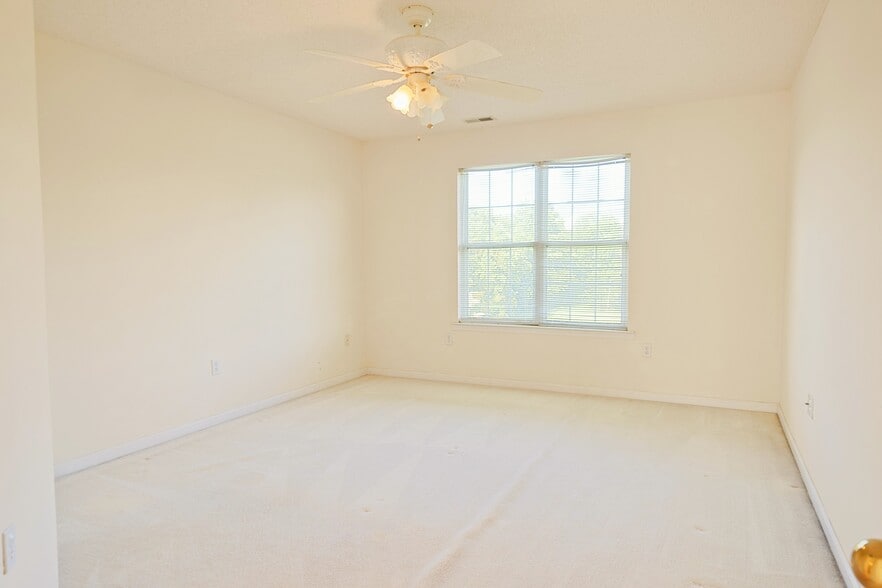 More Photos Of 10674 Wall Triana Hwy, Toney Hospitality For Sale