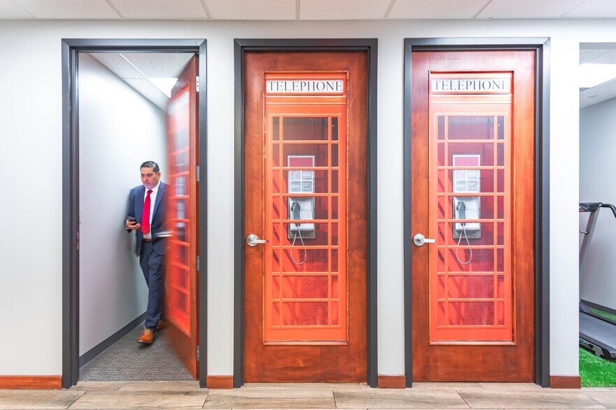 More Photos Of 150 S Pine Island Rd, Plantation Coworking Space