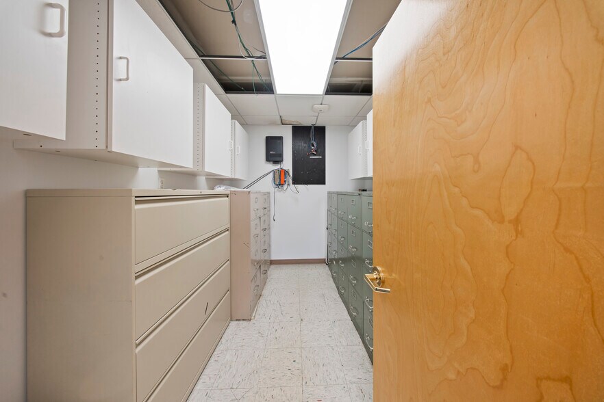 More Photos Of 96 E Main St, Little Falls Office For Lease