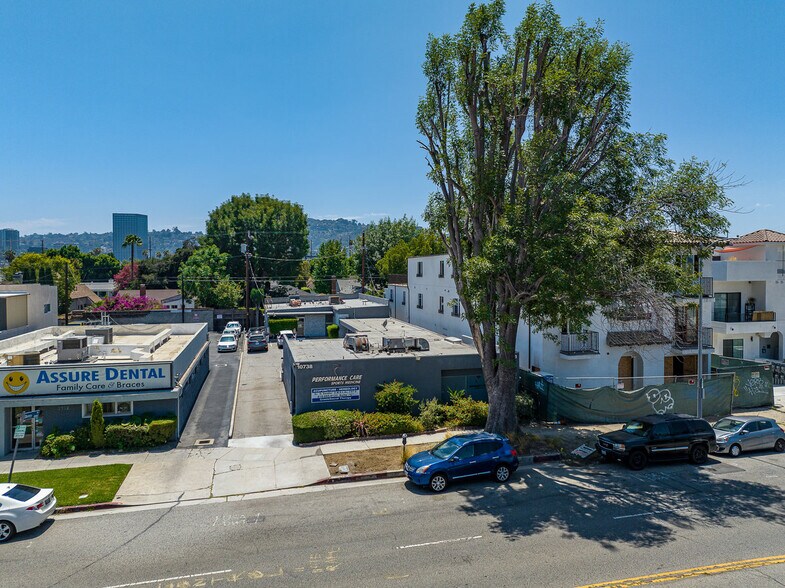 More Photos Of 10738 Riverside Dr, North Hollywood Medical For Lease