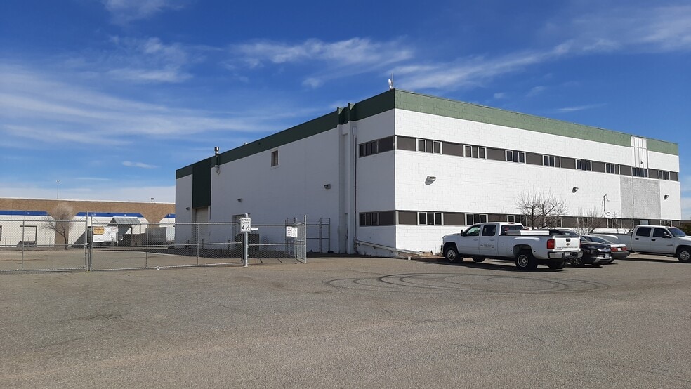 Primary Photo Of 3788 Wheeling St, Aurora Manufacturing For Sale