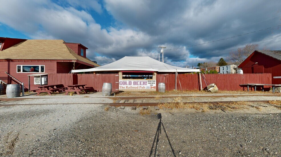 More Photos Of 695 Lisbon St, Lisbon Restaurant For Sale