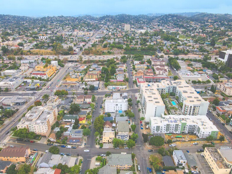 More Photos Of 319 N Westlake Ave, Los Angeles Apartments For Sale
