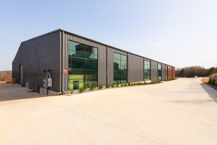 More Photos Of 1771 Robinson Road, Grand Prairie Industrial For Lease