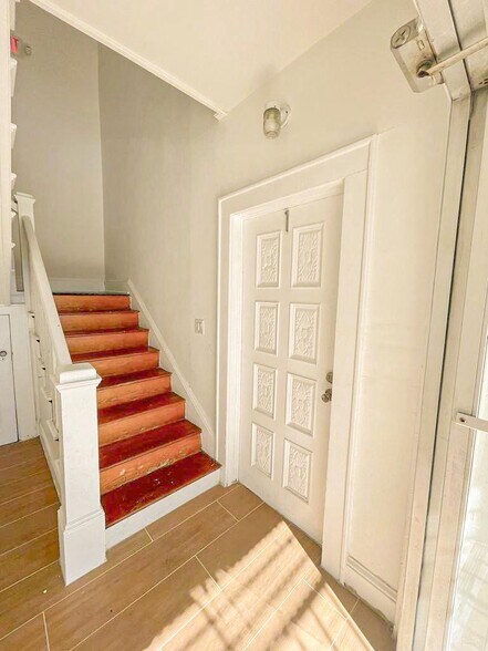 More Photos Of 711 NW 1st St, Miami Apartments For Sale