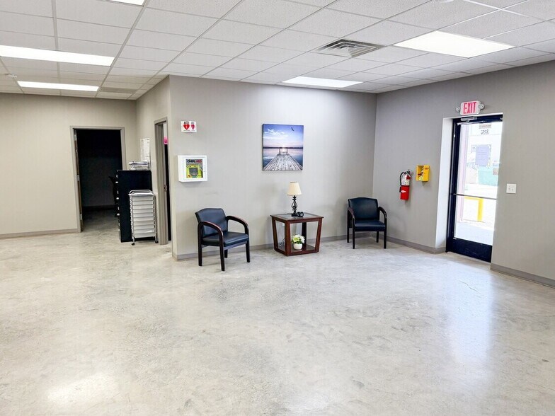 More Photos Of 470 Josh Mitchell Ave, Big Lake Service For Lease