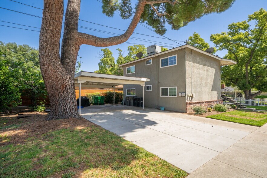 More Photos Of 2307 5th St, La Verne Multifamily For Sale
