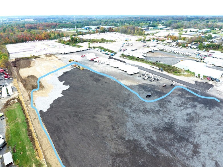 More Photos Of 1041 Lake Rd, Medina Self Storage For Lease