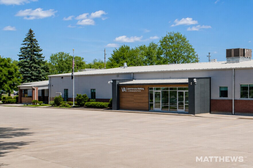 More Photos Of 1410 S 1st Ave, Iowa City Office For Sale