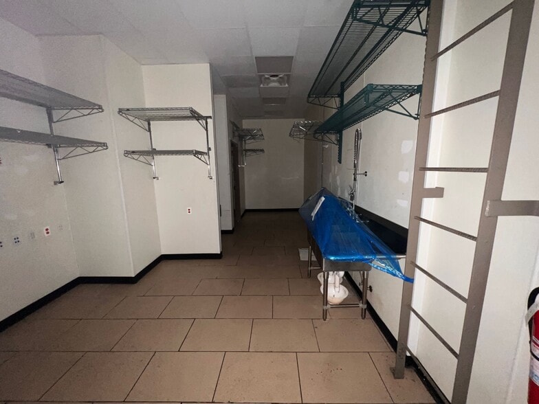 More Photos Of 2380 John F Kennedy Blvd, Jersey City Convenience Store For Sale