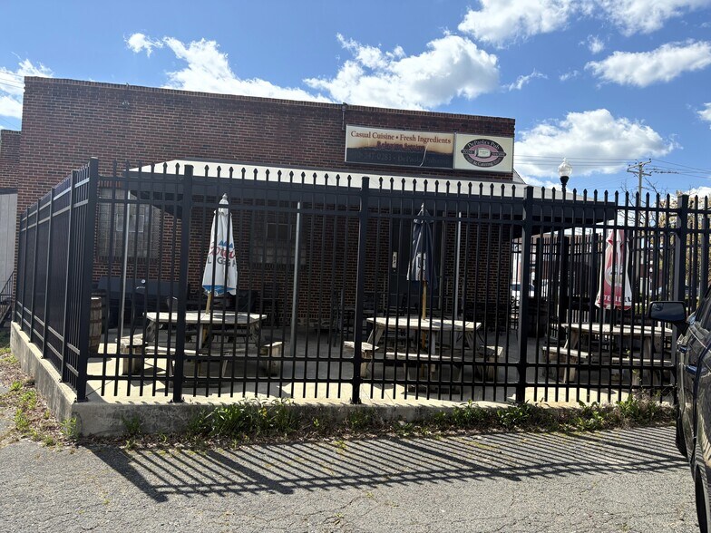 More Photos Of 1401 Sulphur Spring Rd, Arbutus Bar For Sale