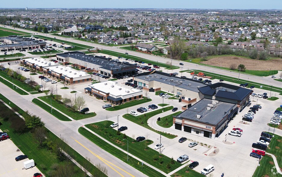 More Photos Of 94th St & University Ave, West Des Moines Unknown For Lease