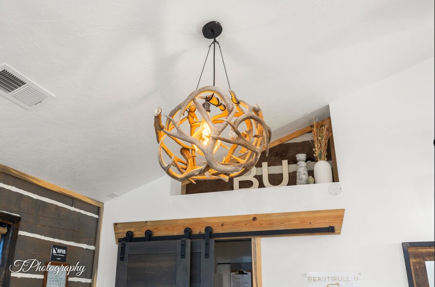 More Photos Of 4365 E Mountain View Dr, Kanab Light Distribution For Sale