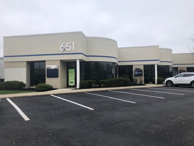 More Photos Of 651 Lakeview Plaza Blvd, Worthington Unknown For Lease