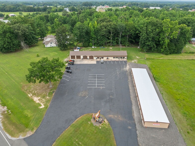 Primary Photo Of 11070 Highway 20, Florence General Retail For Sale