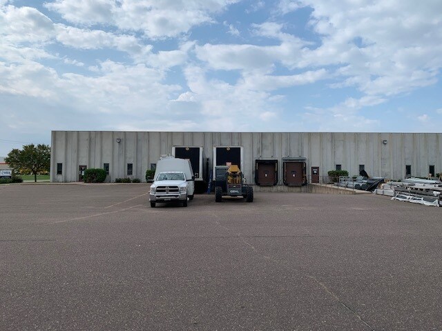 More Photos Of 8296 Commerce Pky, Chippewa Falls Warehouse For Lease