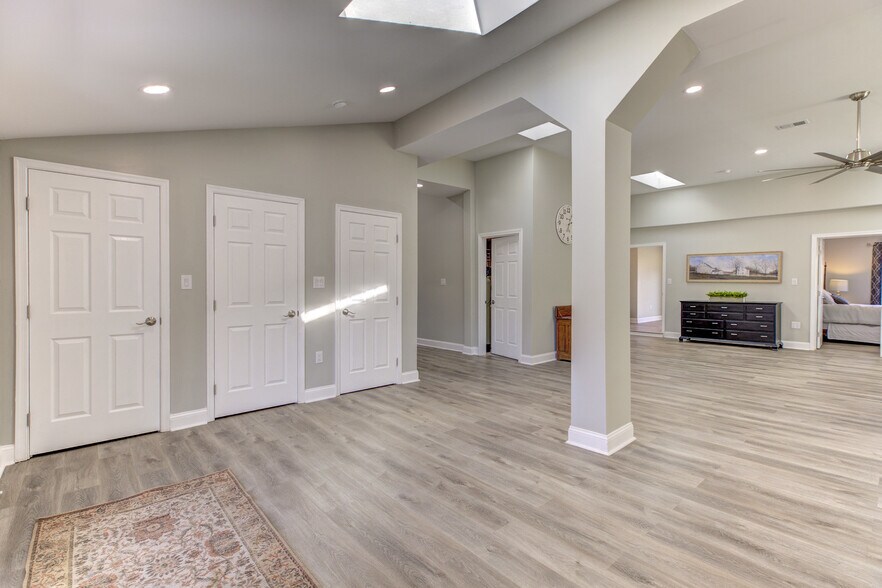 More Photos Of 1565 Seven Fountains Rd, Fort Valley Specialty For Sale