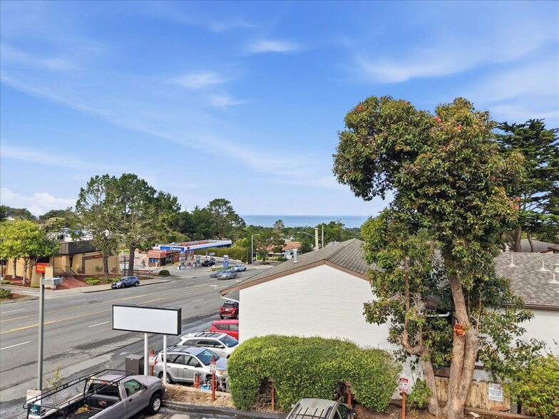 More Photos Of 1157 Forest Ave, Pacific Grove Freestanding For Sale