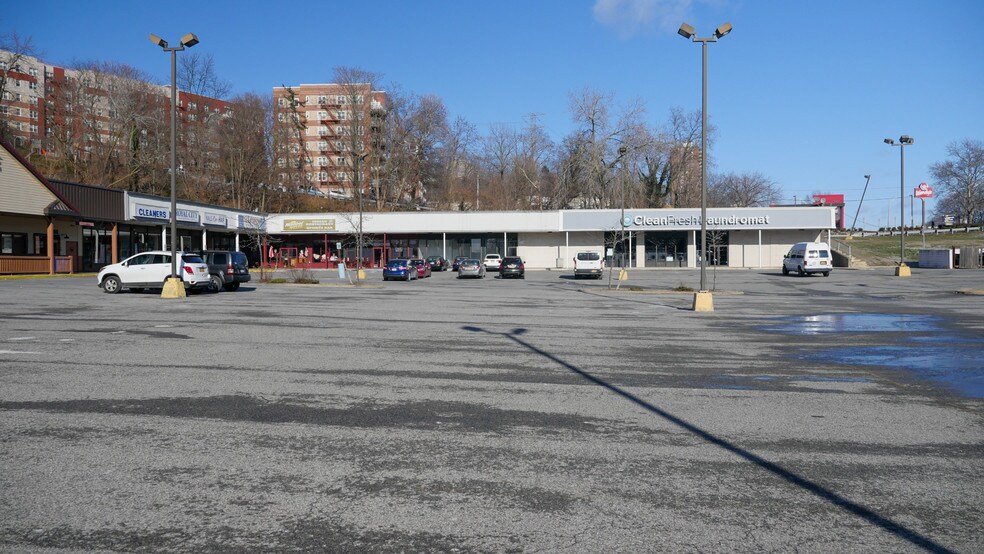 More Photos Of 1703-1745 Central Park Ave, Yonkers Unknown For Lease