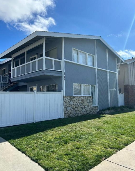 Primary Photo Of 3706 Redondo Beach Blvd, Torrance Apartments For Sale