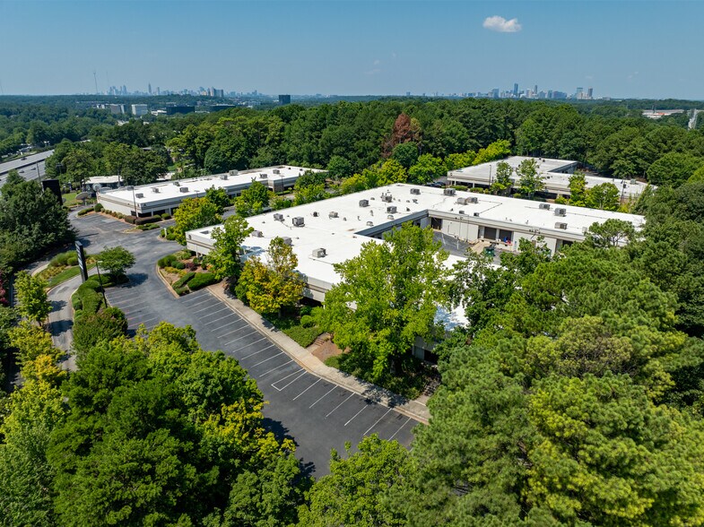 More Photos Of 2700 Northeast Expy, Atlanta Unknown For Lease