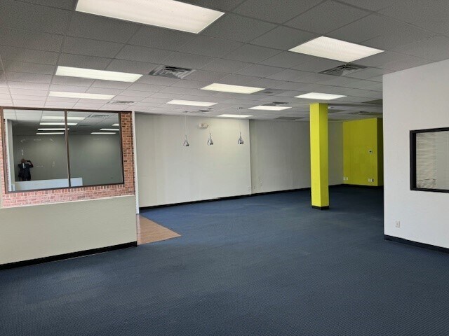 More Photos Of 500 8th Ave, Fort Worth Medical For Lease