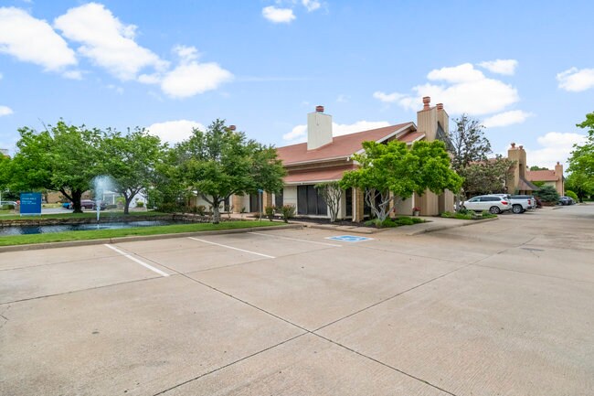 More Photos Of 1719 E 71st St, Tulsa Office Residential For Sale