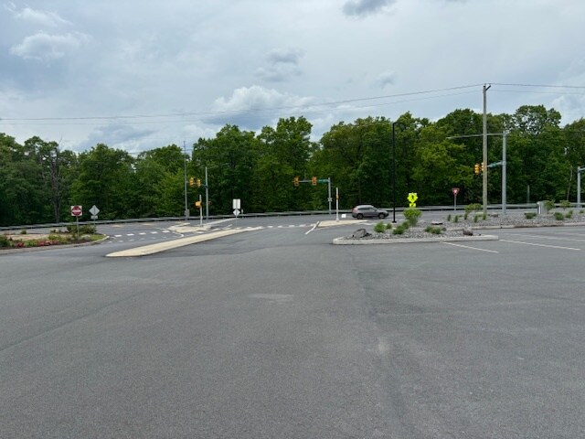 More Photos Of 1325 Highway 315 Blvd, Wilkes-Barre Unknown For Lease