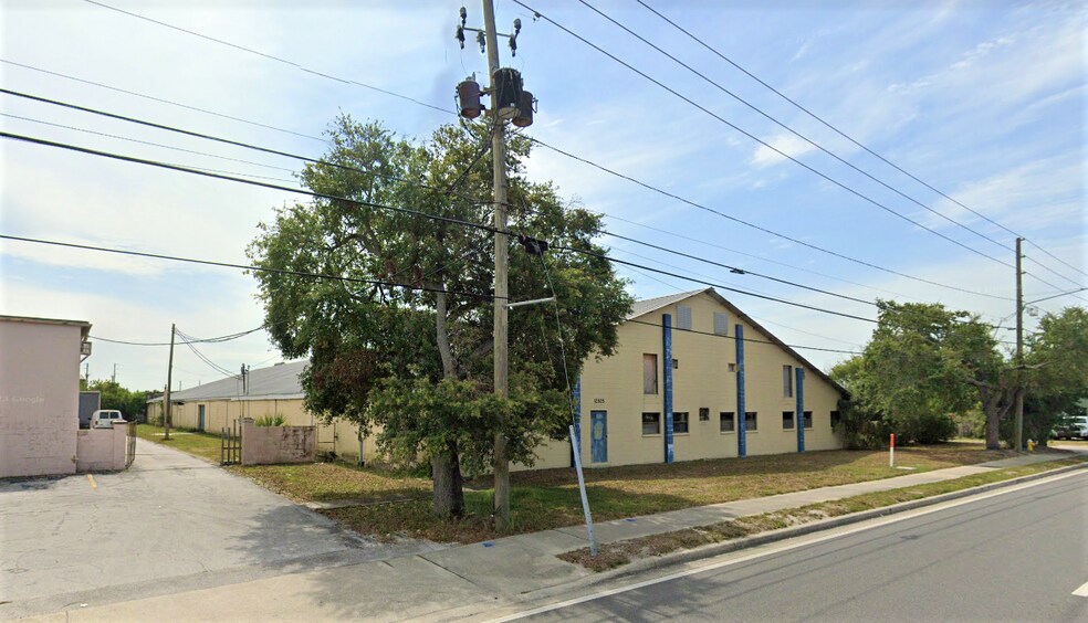 More Photos Of 12925 N 49th St, Clearwater Warehouse For Lease