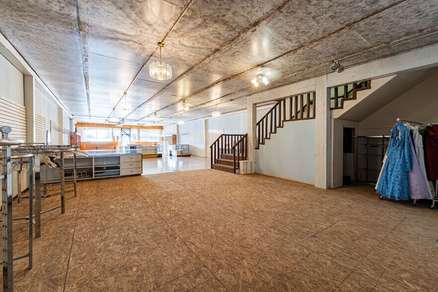 More Photos Of 65 N 200 E, Roosevelt Restaurant For Sale