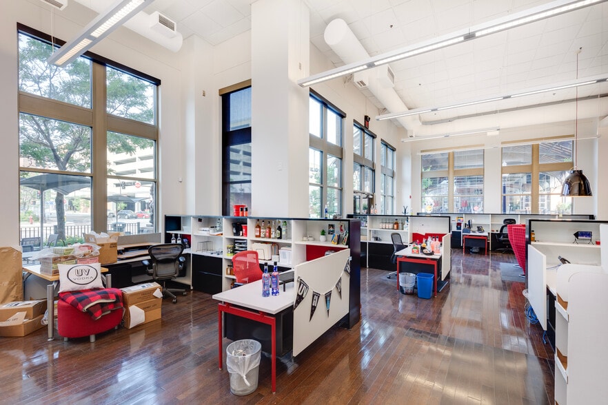 More Photos Of 500 Washington Ave S, Minneapolis Office For Lease