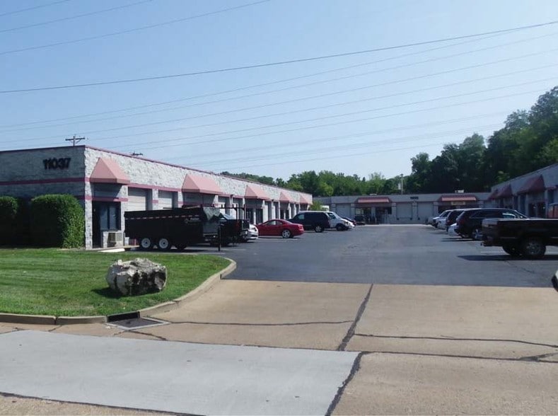 Primary Photo Of 11017-11037 Gravois Industrial Ct, Saint Louis Warehouse For Lease