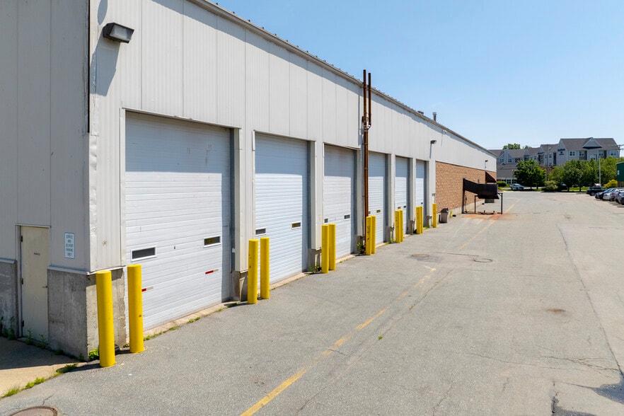 More Photos Of 125 Liberty St, Brockton Manufacturing For Lease